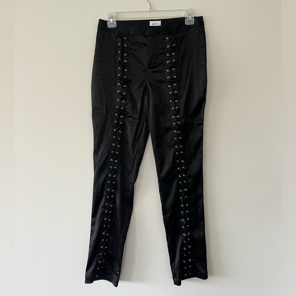 Song Of Style Black Laced Leg Pant - Picture 2 of 5
